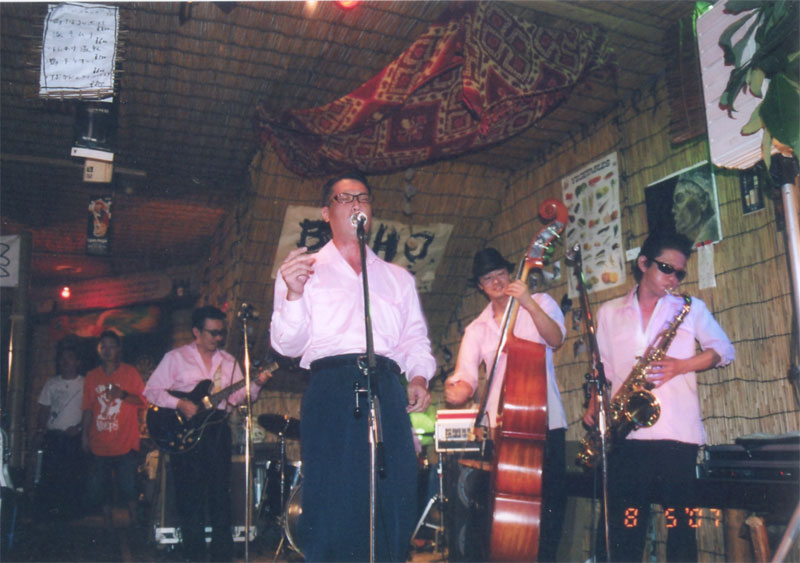 No.172 8月5日馬呆でのライブ画像